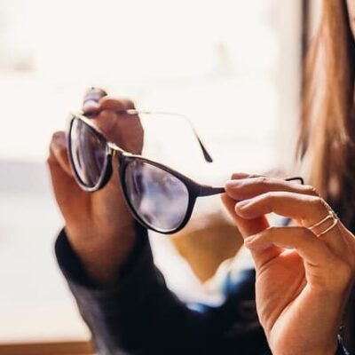 What Are the Advantages You Get From Buying Sunglasses Online?